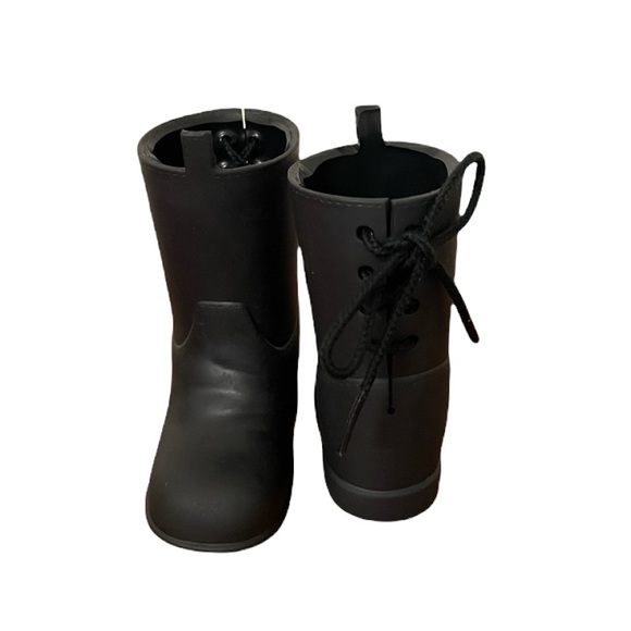 Our Generation Lily Anna 18” Doll & Horse Riding Set Clothing & Lemonade Set - Picture 9 of 16